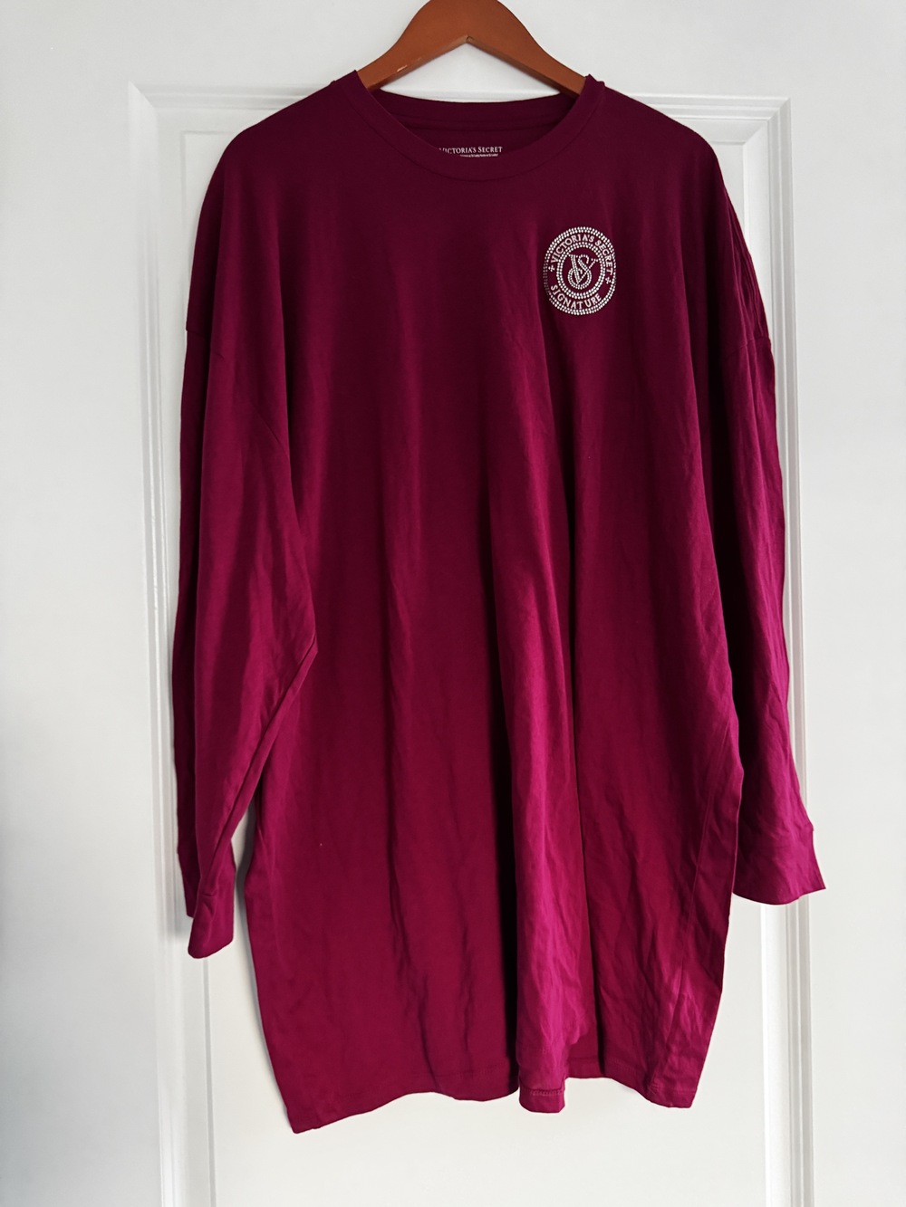 New V.S. Rhinestone Logo Red Long Sleeve Sleep Shirt XXL